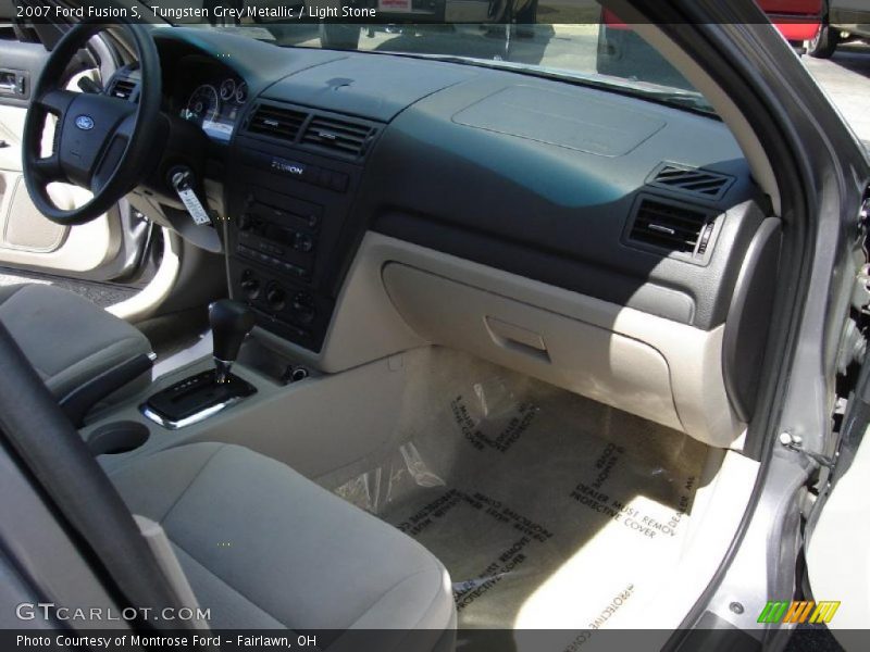 Tungsten Grey Metallic / Light Stone 2007 Ford Fusion S