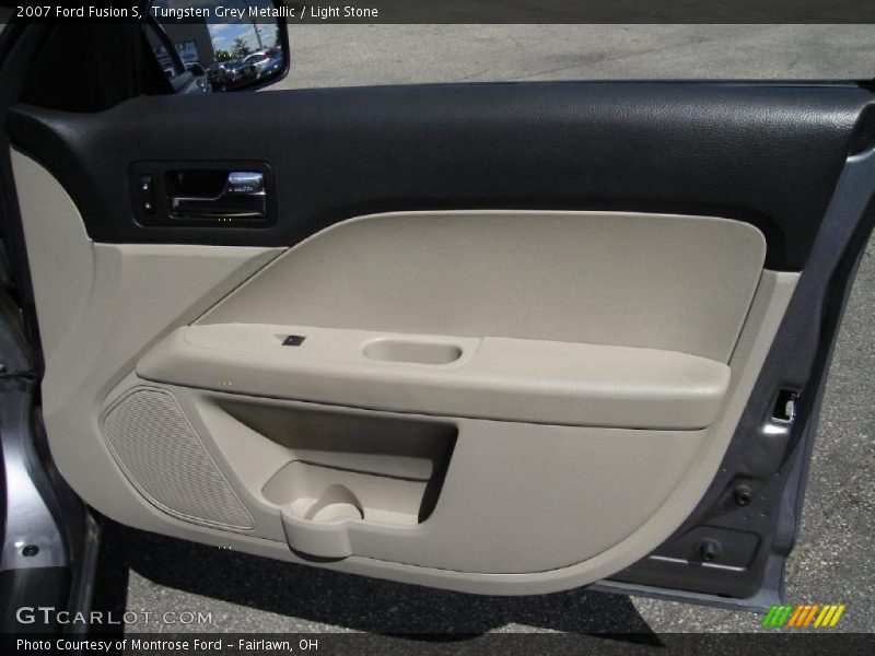 Tungsten Grey Metallic / Light Stone 2007 Ford Fusion S