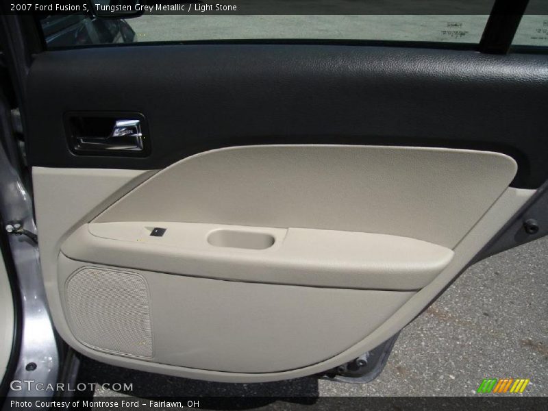 Tungsten Grey Metallic / Light Stone 2007 Ford Fusion S