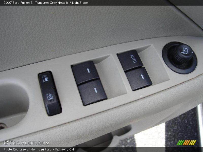 Tungsten Grey Metallic / Light Stone 2007 Ford Fusion S