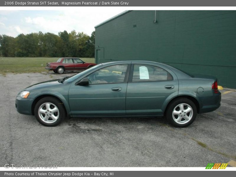 Magnesium Pearlcoat / Dark Slate Grey 2006 Dodge Stratus SXT Sedan