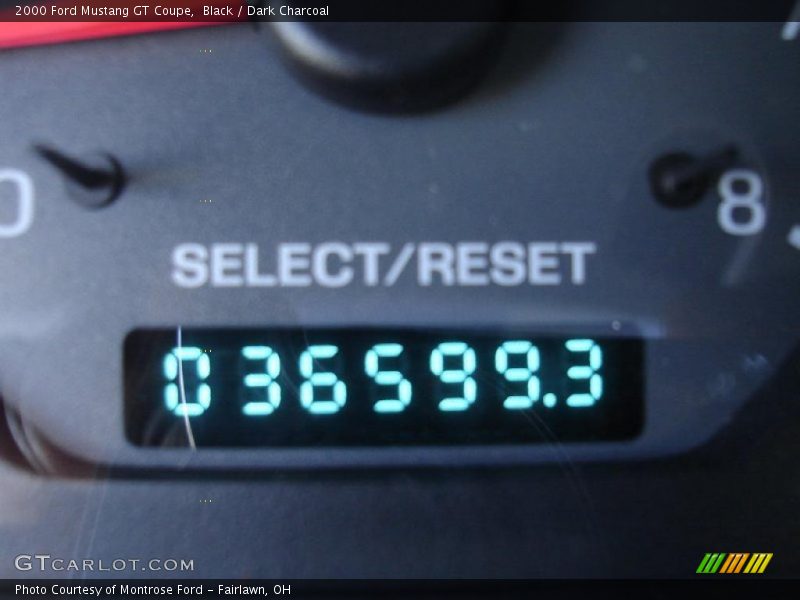 Black / Dark Charcoal 2000 Ford Mustang GT Coupe