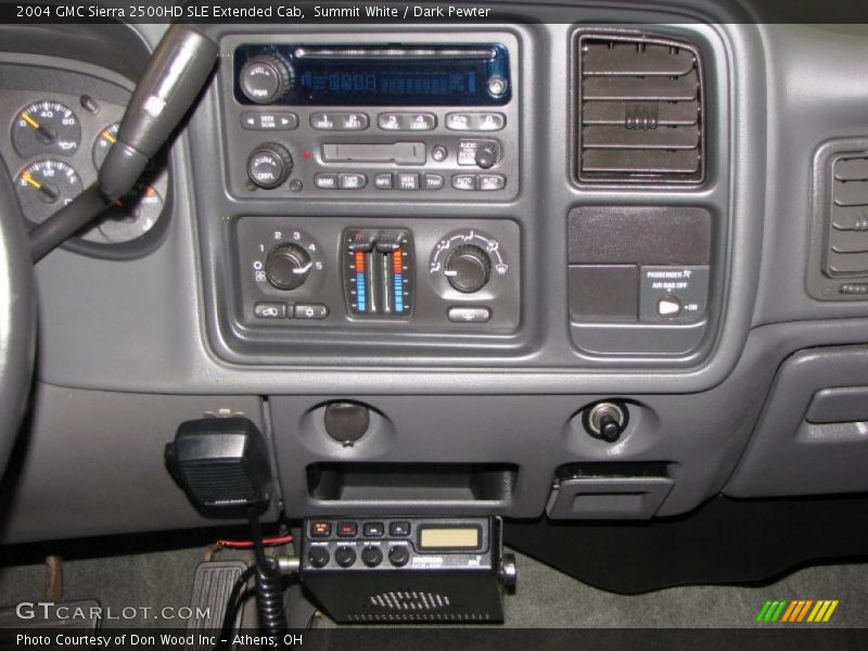 Summit White / Dark Pewter 2004 GMC Sierra 2500HD SLE Extended Cab