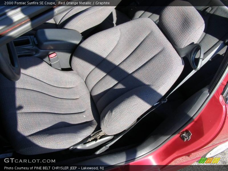 Red Orange Metallic / Graphite 2000 Pontiac Sunfire SE Coupe