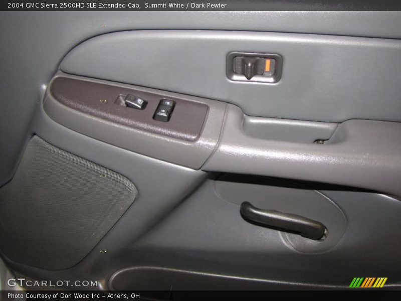 Summit White / Dark Pewter 2004 GMC Sierra 2500HD SLE Extended Cab