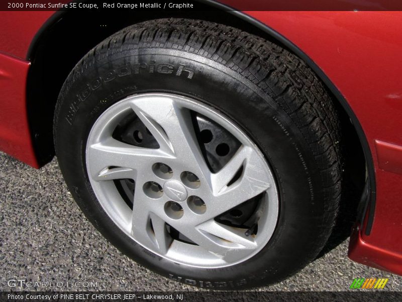 Red Orange Metallic / Graphite 2000 Pontiac Sunfire SE Coupe