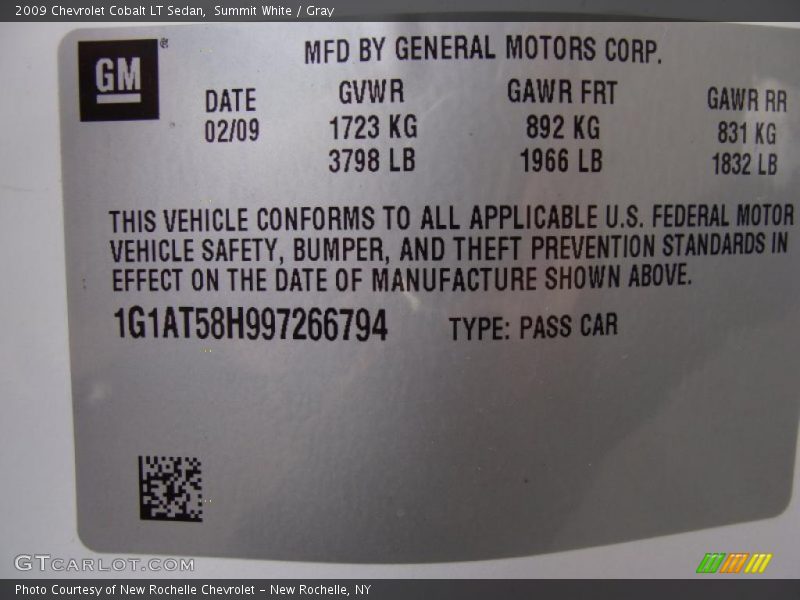 Summit White / Gray 2009 Chevrolet Cobalt LT Sedan