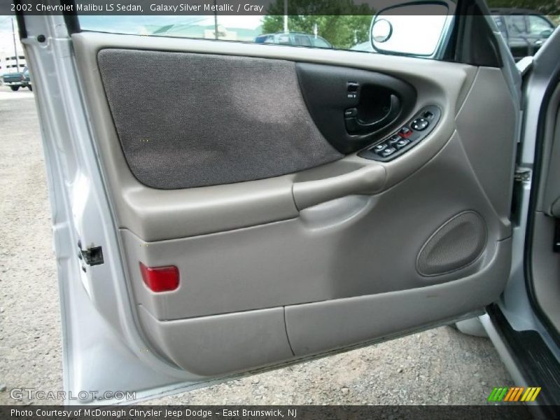 Galaxy Silver Metallic / Gray 2002 Chevrolet Malibu LS Sedan