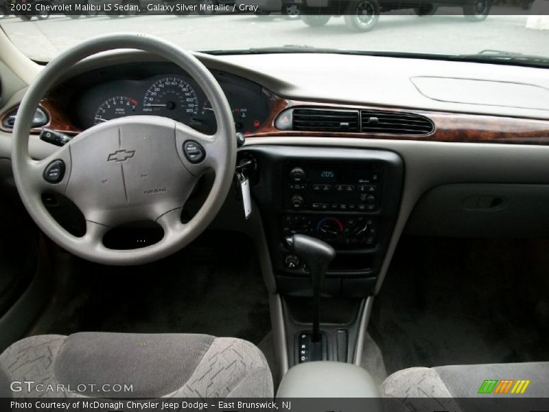 Galaxy Silver Metallic / Gray 2002 Chevrolet Malibu LS Sedan