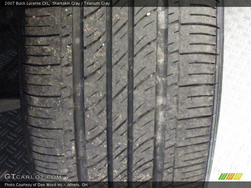 Sharkskin Gray / Titanium Gray 2007 Buick Lucerne CXL