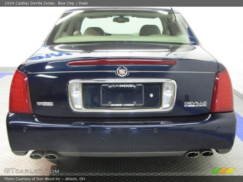 Blue Chip / Shale 2004 Cadillac DeVille Sedan
