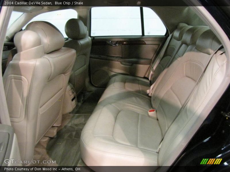Blue Chip / Shale 2004 Cadillac DeVille Sedan