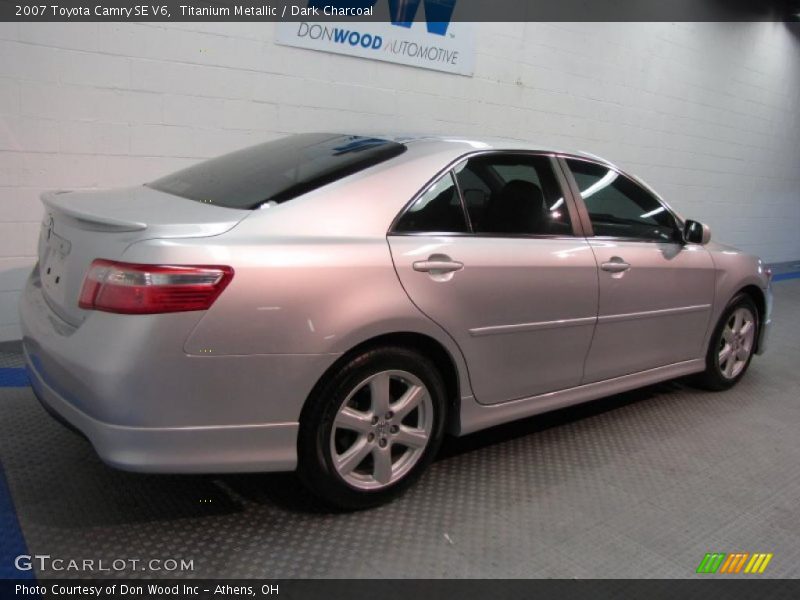 Titanium Metallic / Dark Charcoal 2007 Toyota Camry SE V6