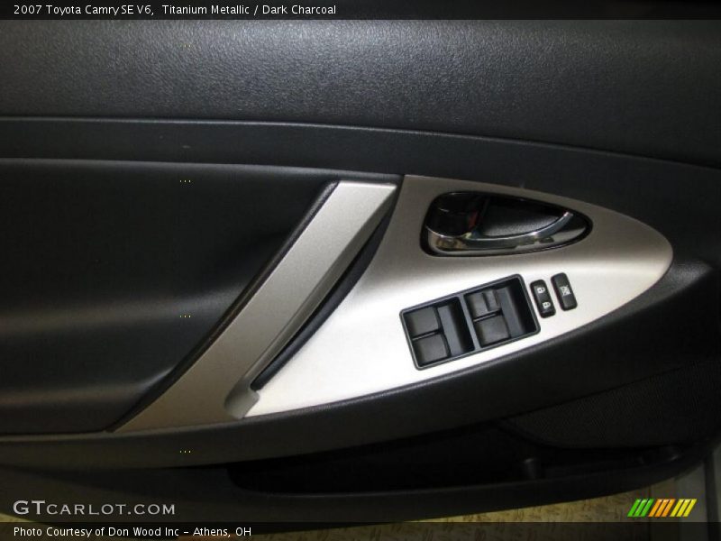 Titanium Metallic / Dark Charcoal 2007 Toyota Camry SE V6