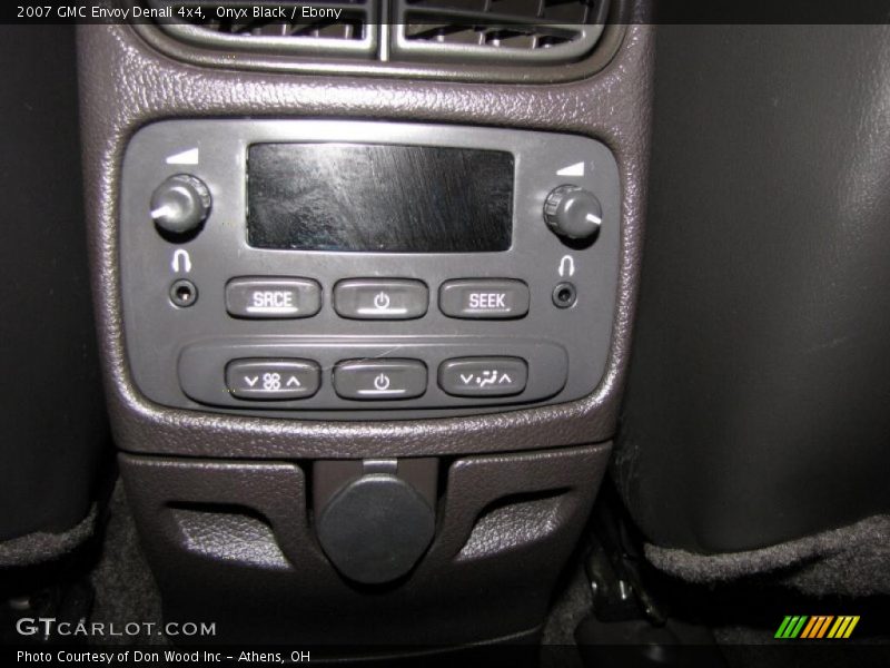 Onyx Black / Ebony 2007 GMC Envoy Denali 4x4