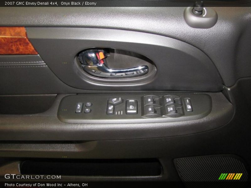 Onyx Black / Ebony 2007 GMC Envoy Denali 4x4
