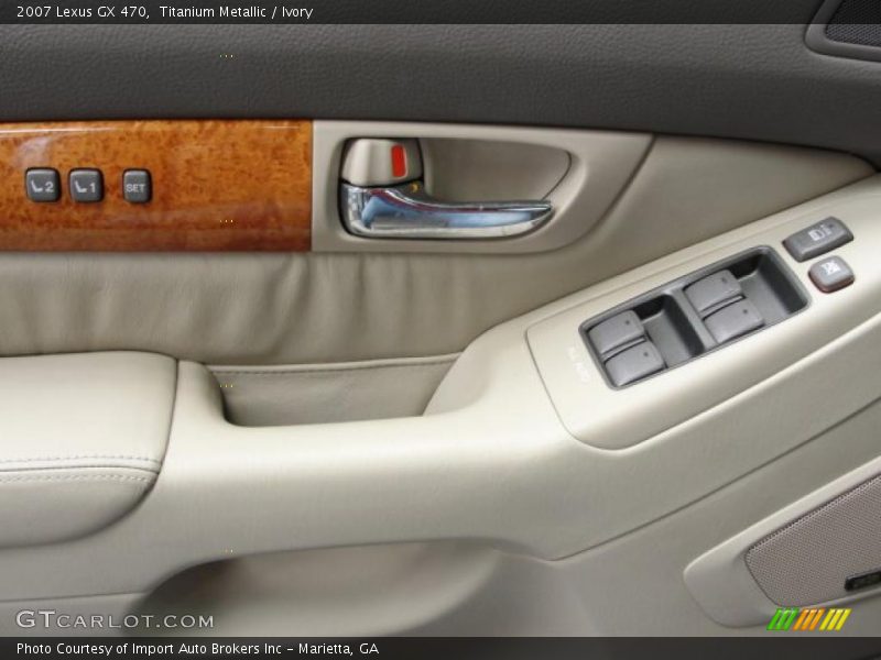 Titanium Metallic / Ivory 2007 Lexus GX 470