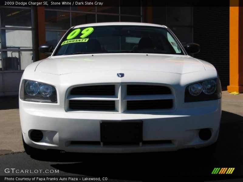 Stone White / Dark Slate Gray 2009 Dodge Charger SE