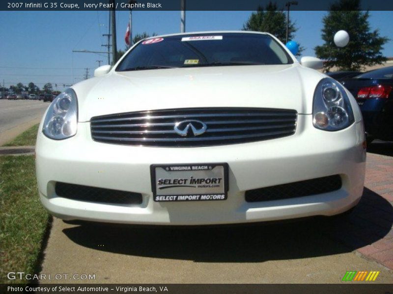 Ivory Pearl / Graphite Black 2007 Infiniti G 35 Coupe