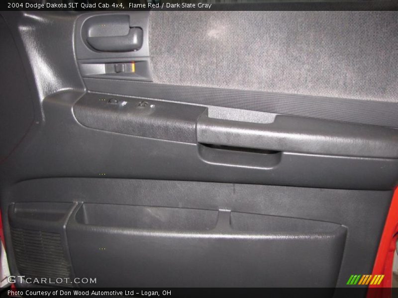 Flame Red / Dark Slate Gray 2004 Dodge Dakota SLT Quad Cab 4x4