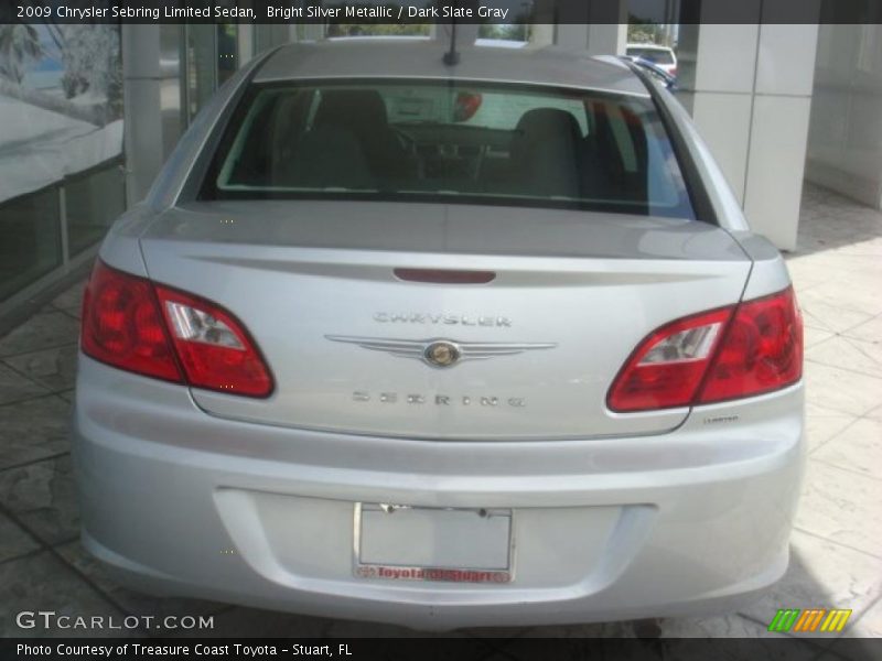 Bright Silver Metallic / Dark Slate Gray 2009 Chrysler Sebring Limited Sedan