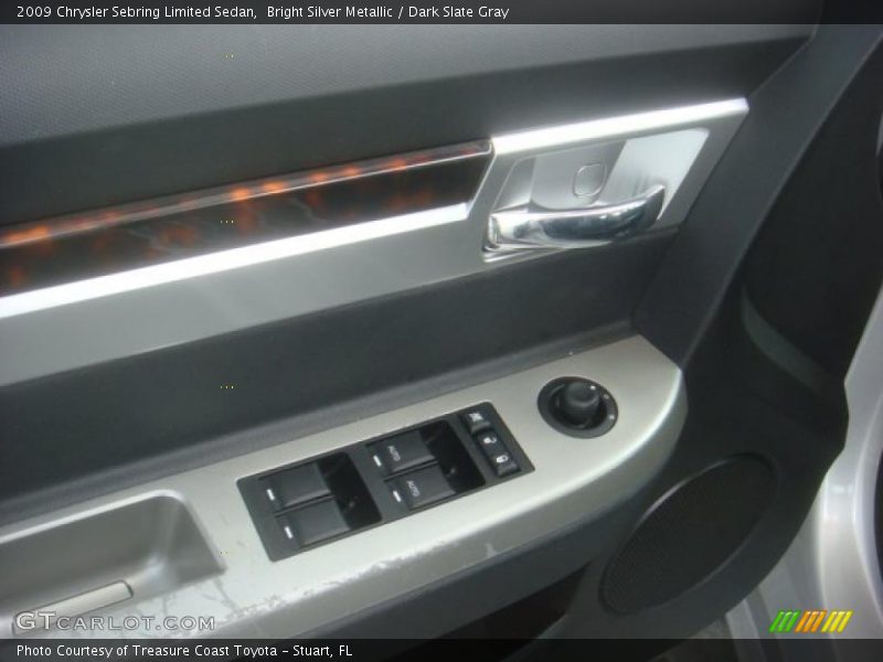 Bright Silver Metallic / Dark Slate Gray 2009 Chrysler Sebring Limited Sedan