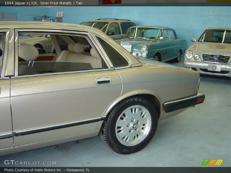 Silver Frost Metallic / Tan 1994 Jaguar XJ XJ6