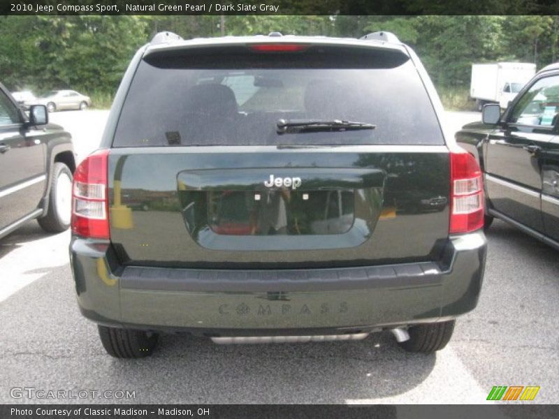 Natural Green Pearl / Dark Slate Gray 2010 Jeep Compass Sport