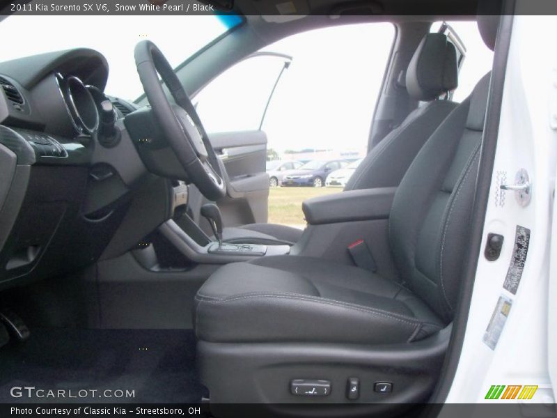 Snow White Pearl / Black 2011 Kia Sorento SX V6