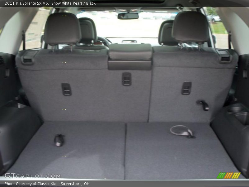 Snow White Pearl / Black 2011 Kia Sorento SX V6