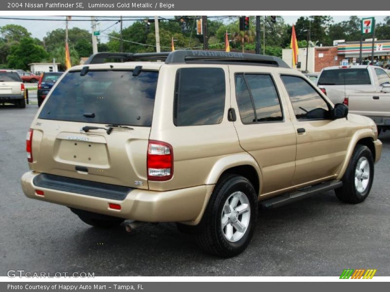 Luminous Gold Metallic / Beige 2004 Nissan Pathfinder SE