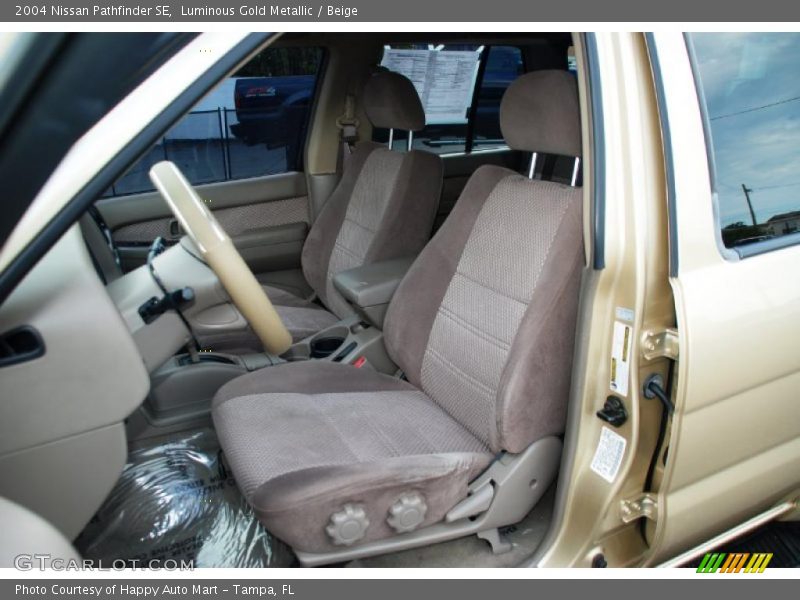 Luminous Gold Metallic / Beige 2004 Nissan Pathfinder SE