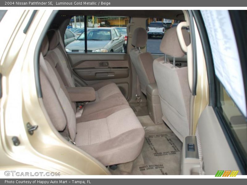 Luminous Gold Metallic / Beige 2004 Nissan Pathfinder SE