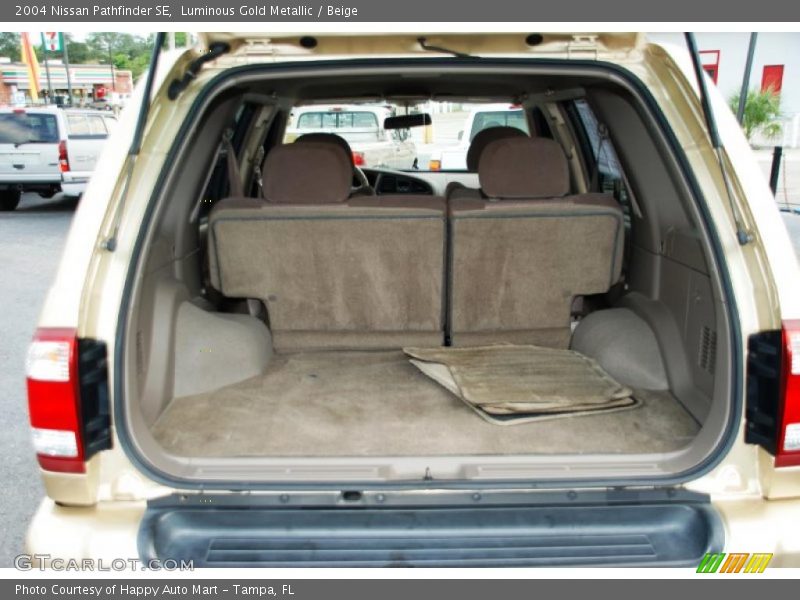 Luminous Gold Metallic / Beige 2004 Nissan Pathfinder SE