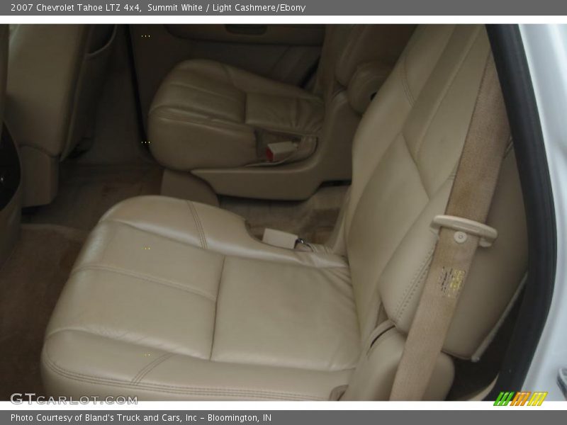 Summit White / Light Cashmere/Ebony 2007 Chevrolet Tahoe LTZ 4x4