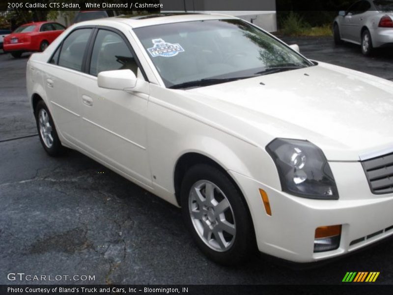 White Diamond / Cashmere 2006 Cadillac CTS Sedan