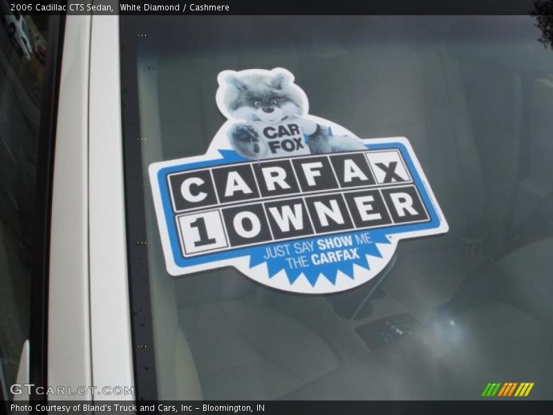 White Diamond / Cashmere 2006 Cadillac CTS Sedan