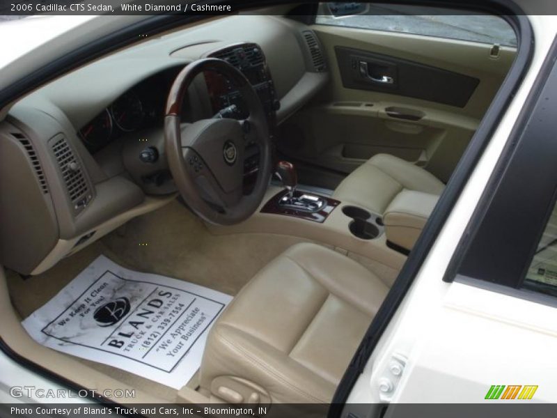 White Diamond / Cashmere 2006 Cadillac CTS Sedan