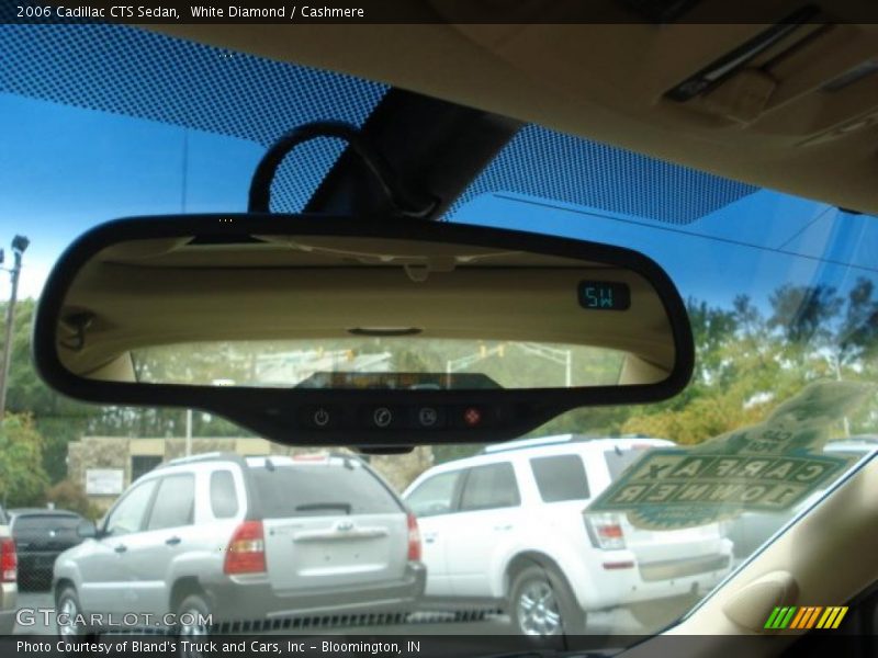 White Diamond / Cashmere 2006 Cadillac CTS Sedan