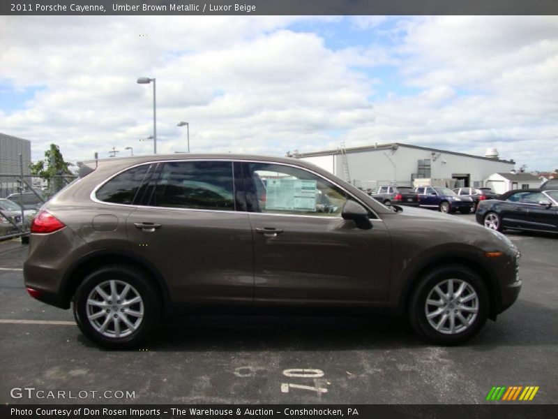 Umber Brown Metallic / Luxor Beige 2011 Porsche Cayenne