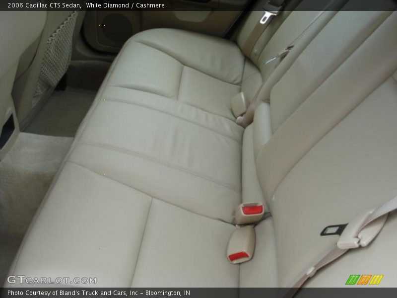 White Diamond / Cashmere 2006 Cadillac CTS Sedan