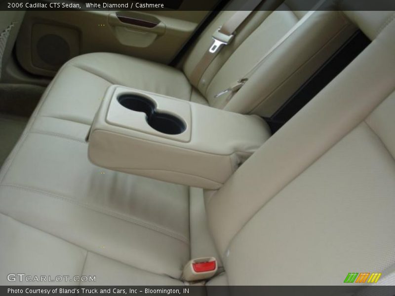 White Diamond / Cashmere 2006 Cadillac CTS Sedan