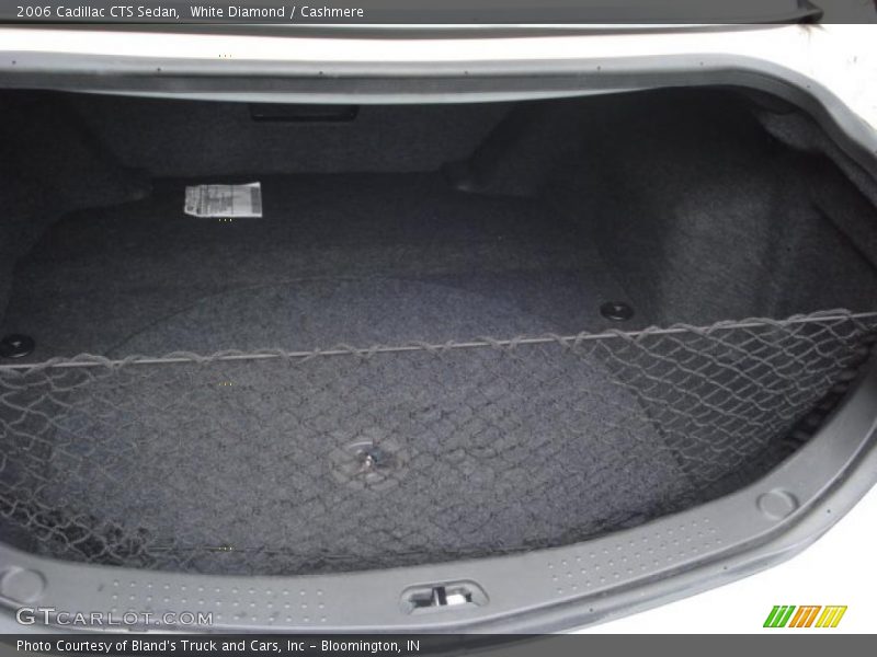 White Diamond / Cashmere 2006 Cadillac CTS Sedan