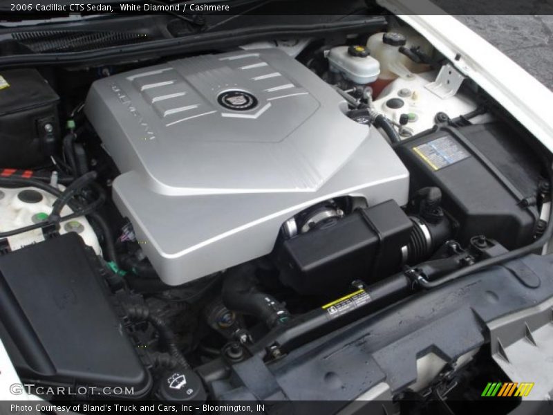 White Diamond / Cashmere 2006 Cadillac CTS Sedan