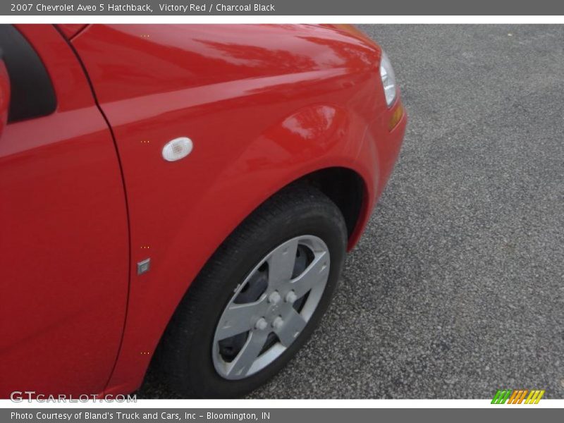 Victory Red / Charcoal Black 2007 Chevrolet Aveo 5 Hatchback