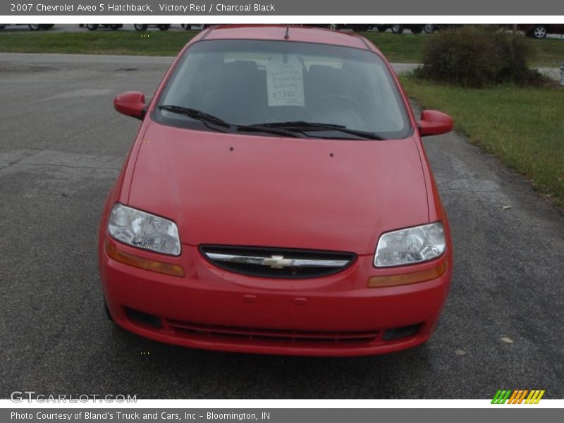 Victory Red / Charcoal Black 2007 Chevrolet Aveo 5 Hatchback