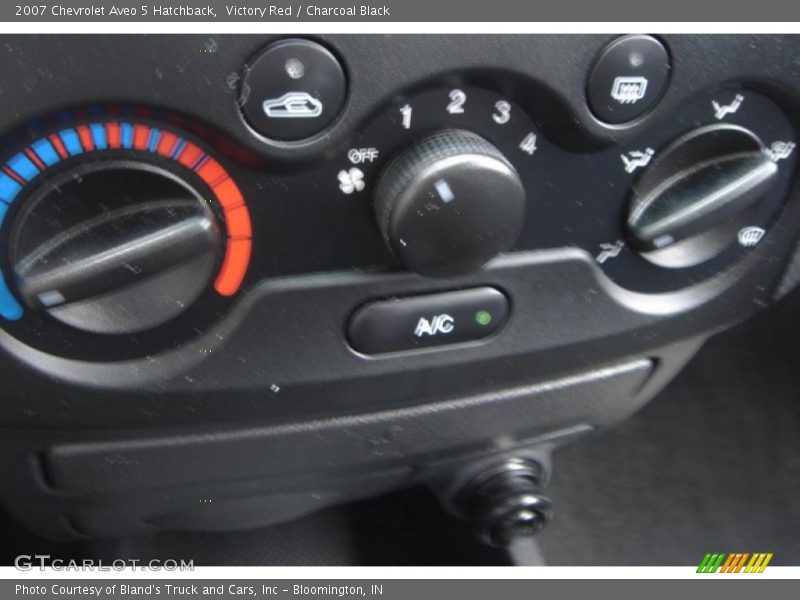 Victory Red / Charcoal Black 2007 Chevrolet Aveo 5 Hatchback