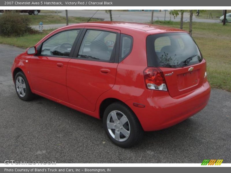 Victory Red / Charcoal Black 2007 Chevrolet Aveo 5 Hatchback