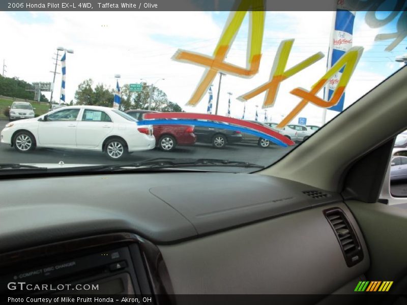 Taffeta White / Olive 2006 Honda Pilot EX-L 4WD