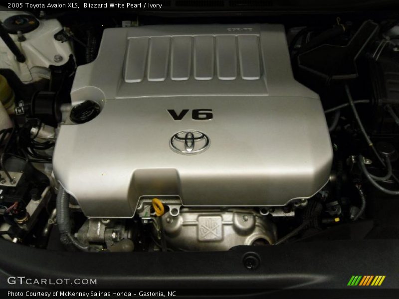 Blizzard White Pearl / Ivory 2005 Toyota Avalon XLS
